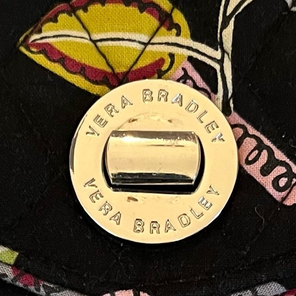 Vera Bradley wristlet Wallet with detachable strap - Picture 7 of 7